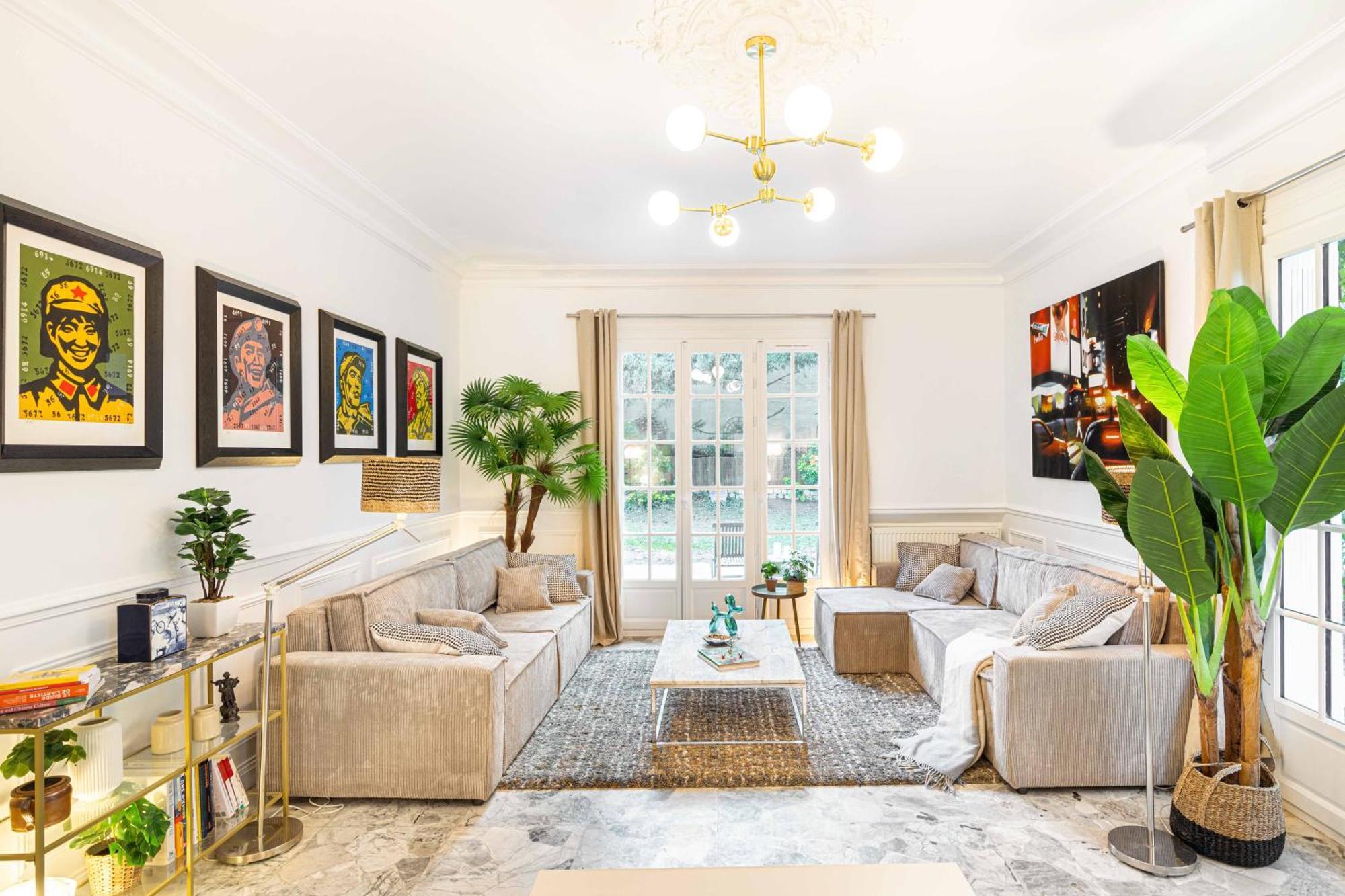 Grand & Classy Apartment With Private Garden, Villa Des Ammonites Мьодон Екстериор снимка